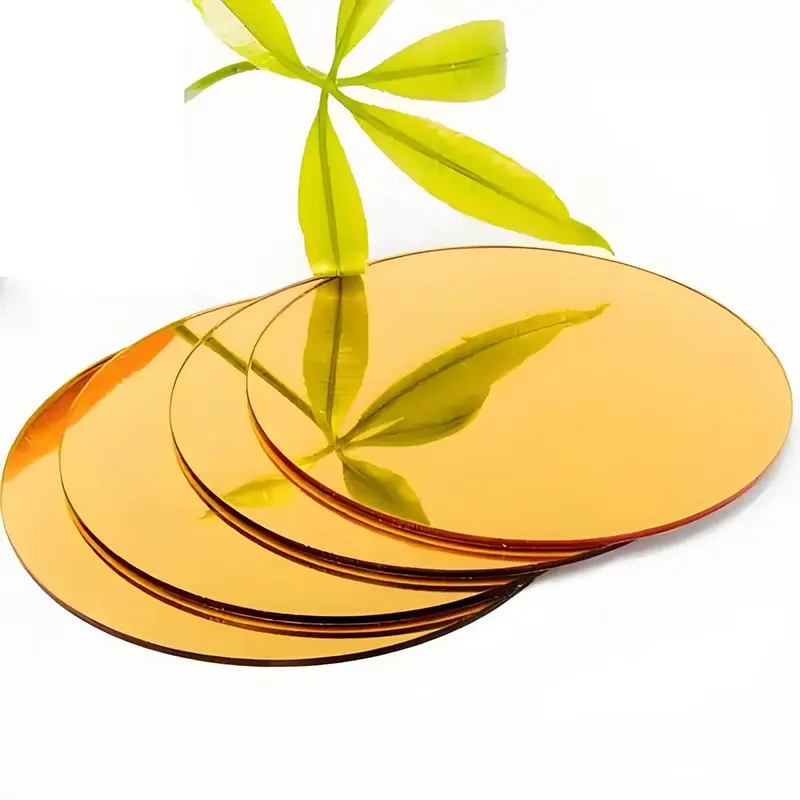 Tấm acrylic gương vàng